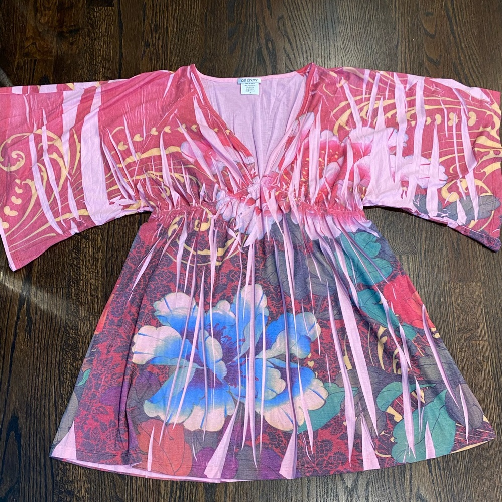 Women’s Top / Swim Cover-up